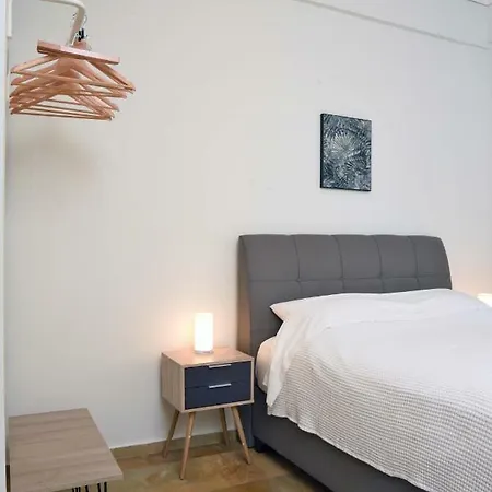 Apartment Delmare Aristotelous 7 *